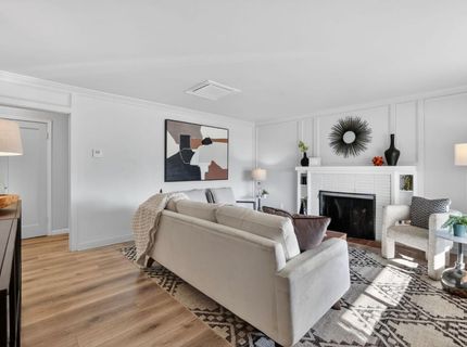 2321 Howe Ave, Sacramento, CA 95825 Photo