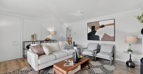 2321 Howe Ave, Sacramento, CA 95825 Photo