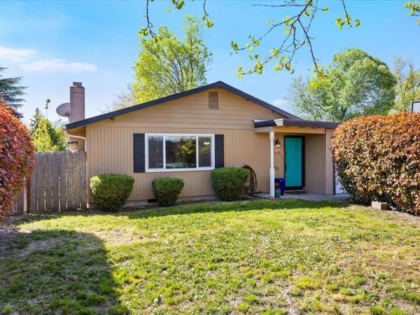 113 Houston Road, Phoenix, OR 97535