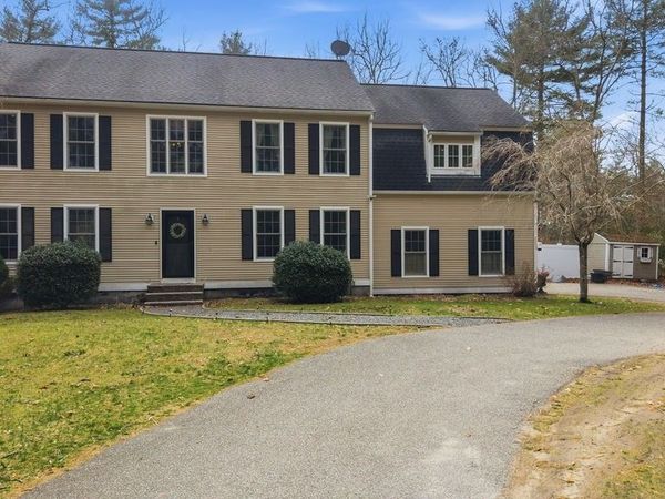 159 High St, Carver, MA 02330