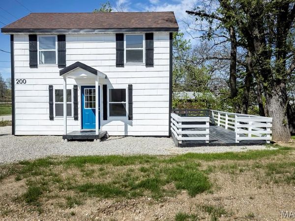 200 11th Street , Crocker, MO 65452