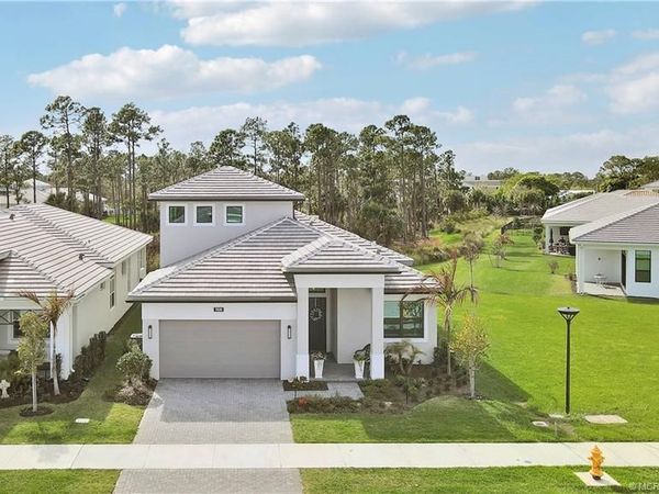 7030 SE Haven Lane, Stuart, FL 34997