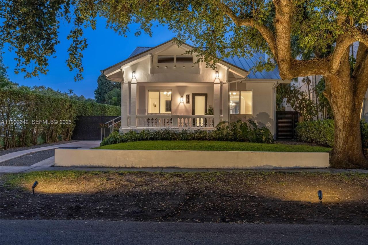 320 NE 88th St , El Portal, FL 33138 Photo