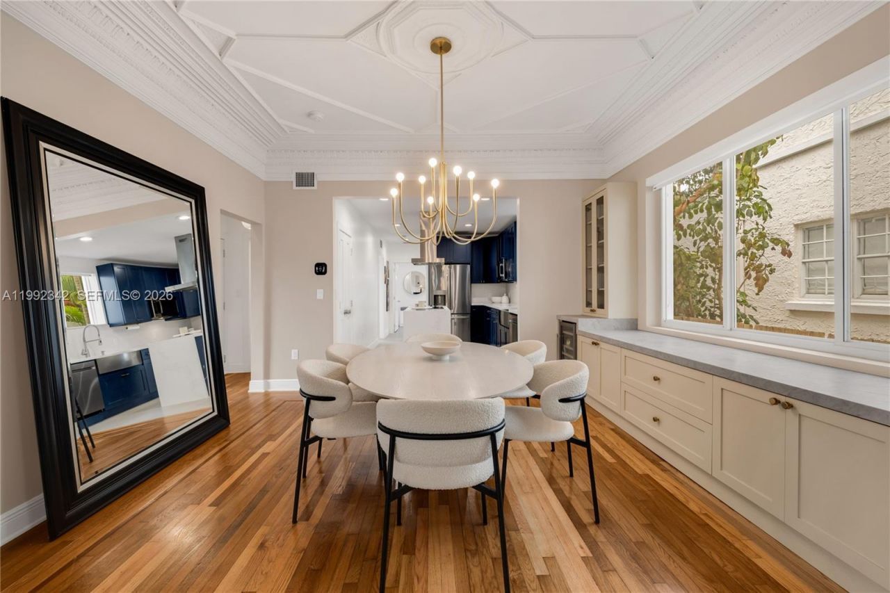 320 NE 88th St , El Portal, FL 33138 Photo