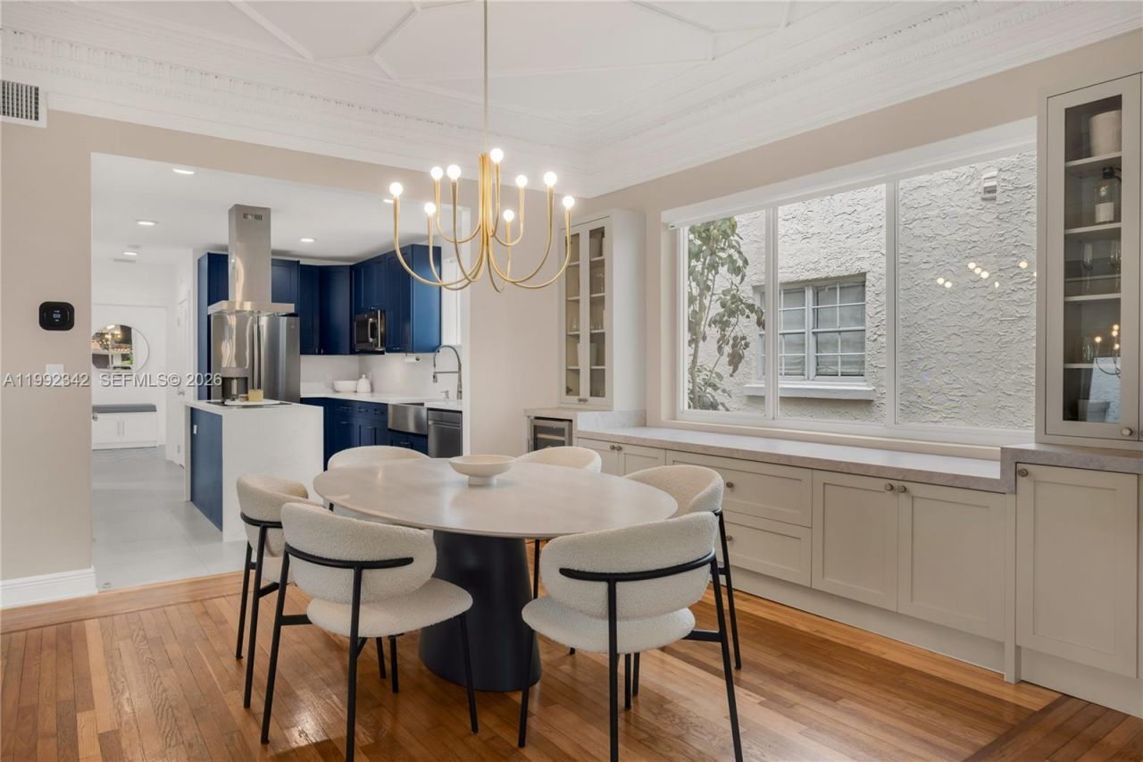 320 NE 88th St , El Portal, FL 33138 Photo