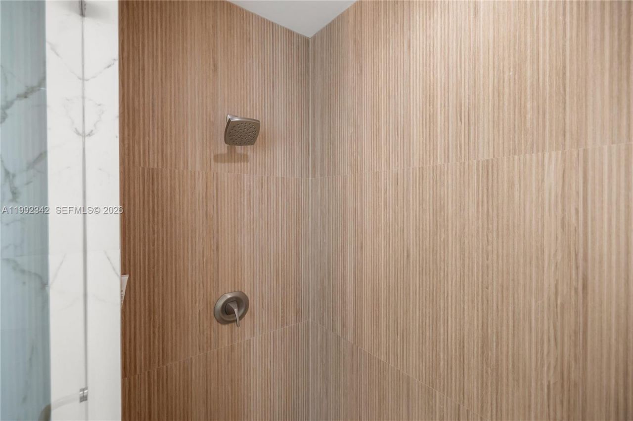 320 NE 88th St , El Portal, FL 33138 Photo