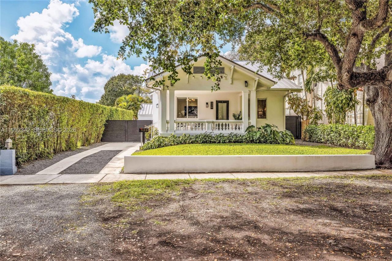 320 NE 88th St , El Portal, FL 33138 Photo