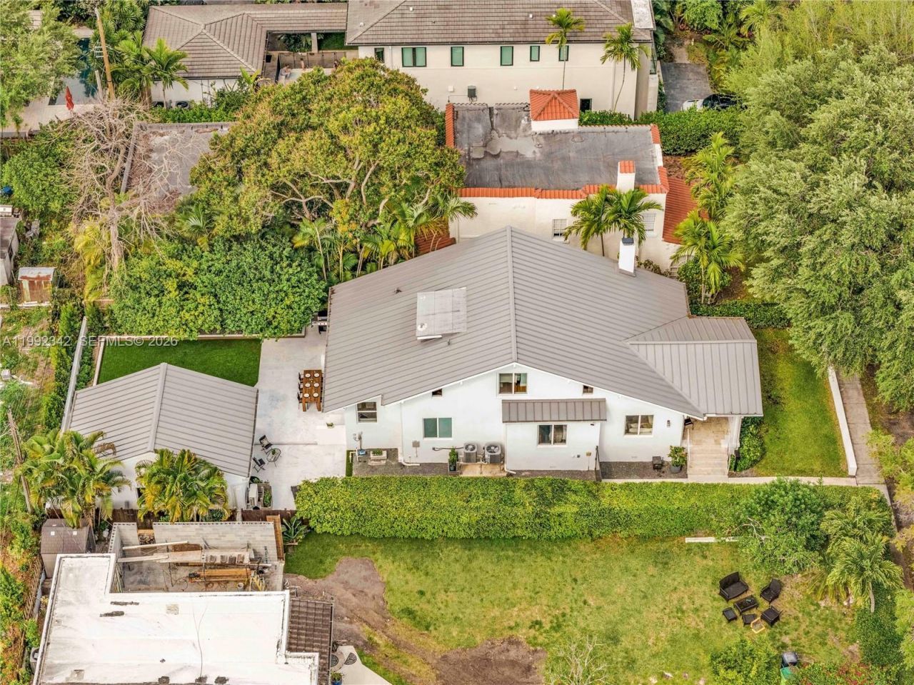 320 NE 88th St , El Portal, FL 33138 Photo