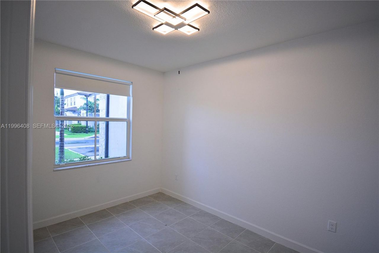 2375 NW 122nd Ter , Miami, FL 33167 Photo