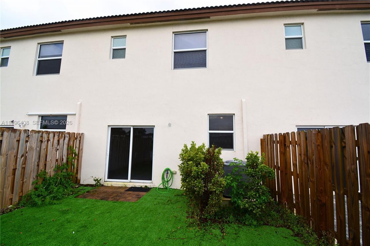 2375 NW 122nd Ter , Miami, FL 33167 Photo