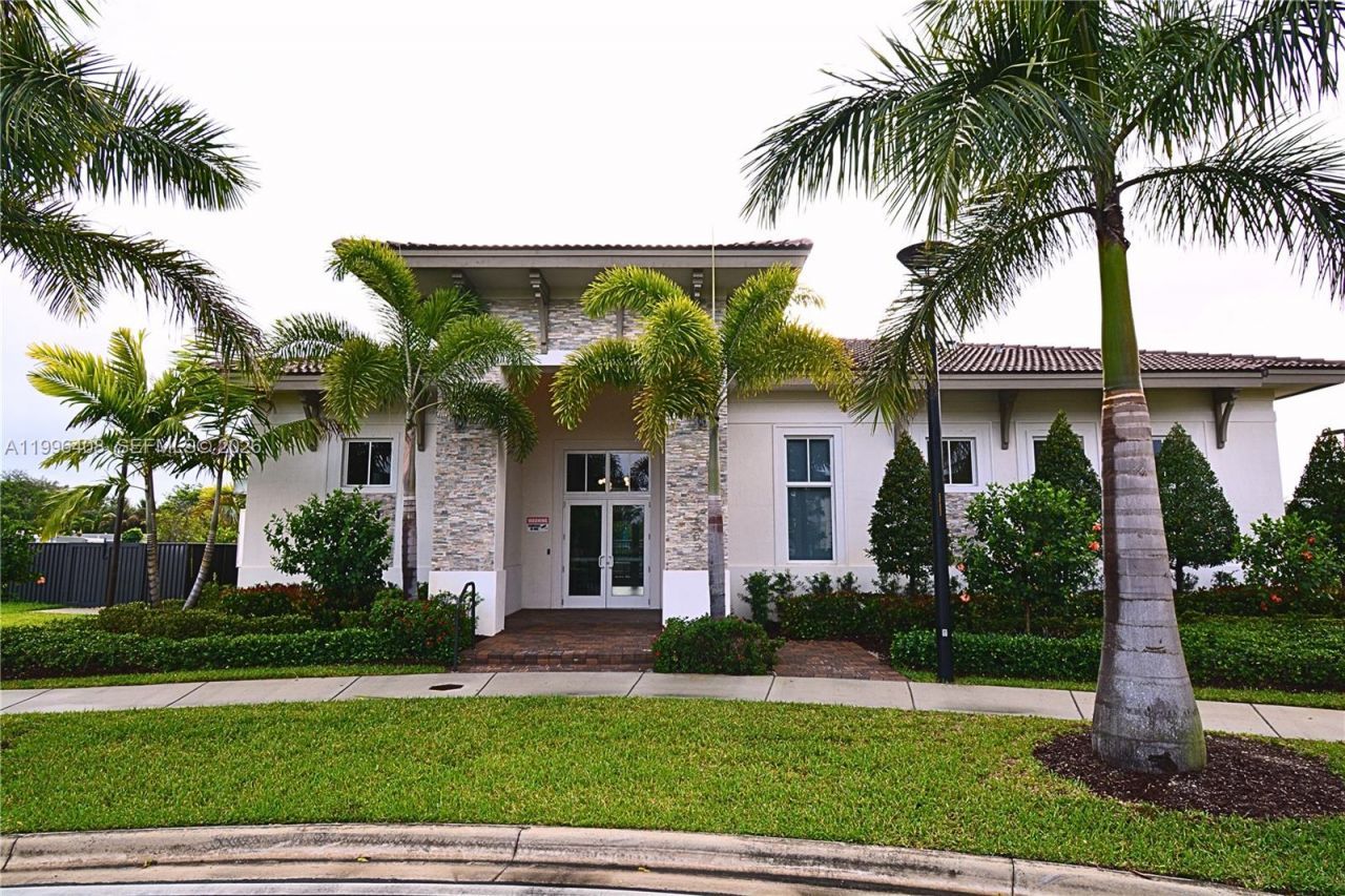 2375 NW 122nd Ter , Miami, FL 33167 Photo