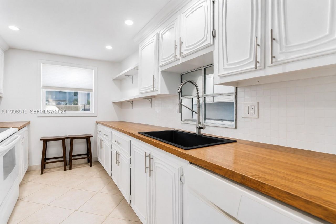 2300 SW 22nd Ave, Unit 109, Delray Beach, FL 33445 Photo