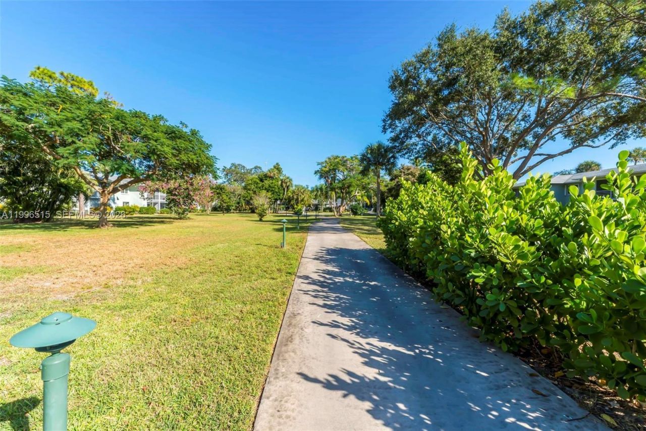2300 SW 22nd Ave, Unit 109, Delray Beach, FL 33445 Photo