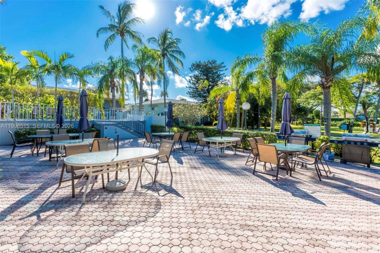 2300 SW 22nd Ave, Unit 109, Delray Beach, FL 33445 Photo