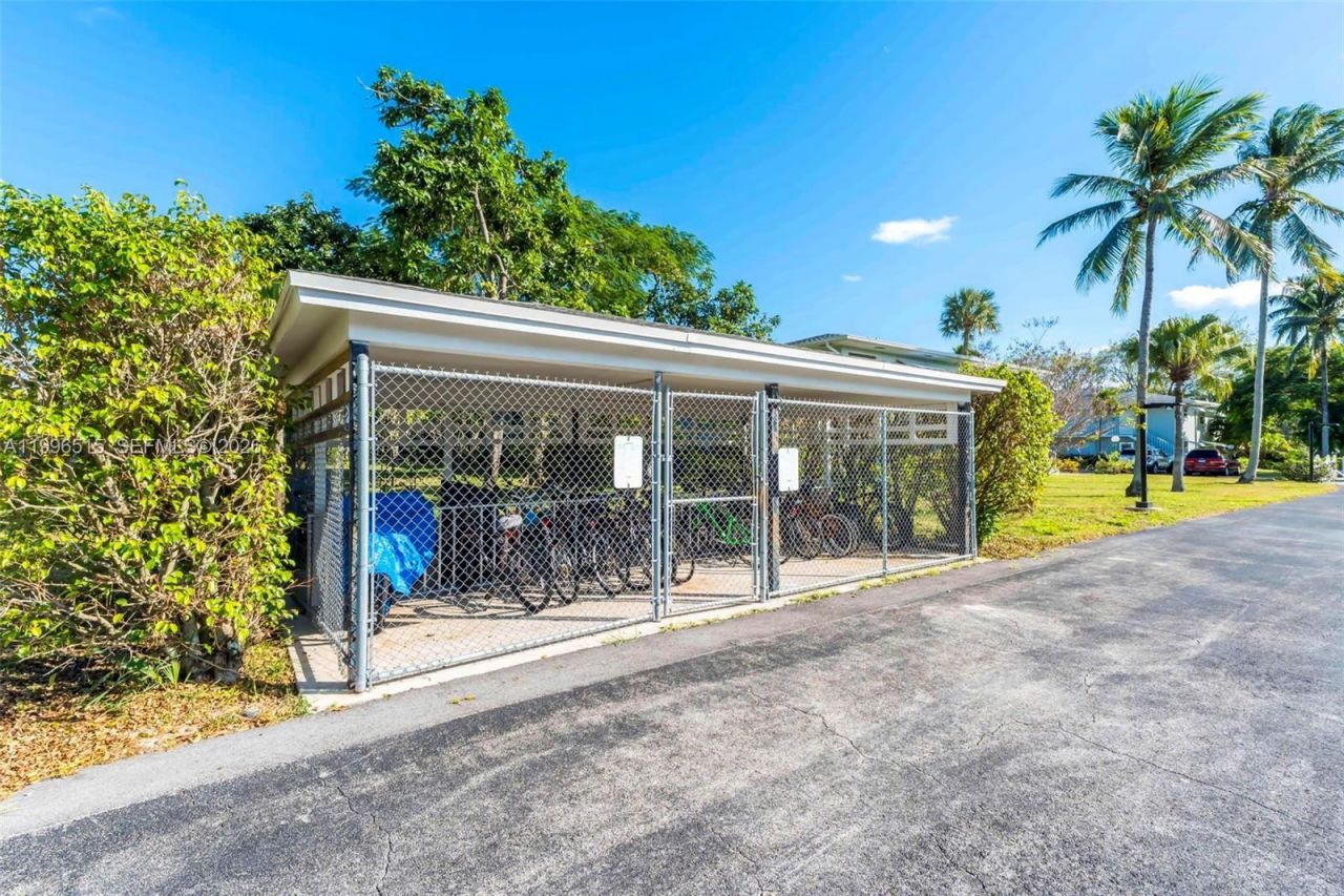 2300 SW 22nd Ave, Unit 109, Delray Beach, FL 33445 Photo