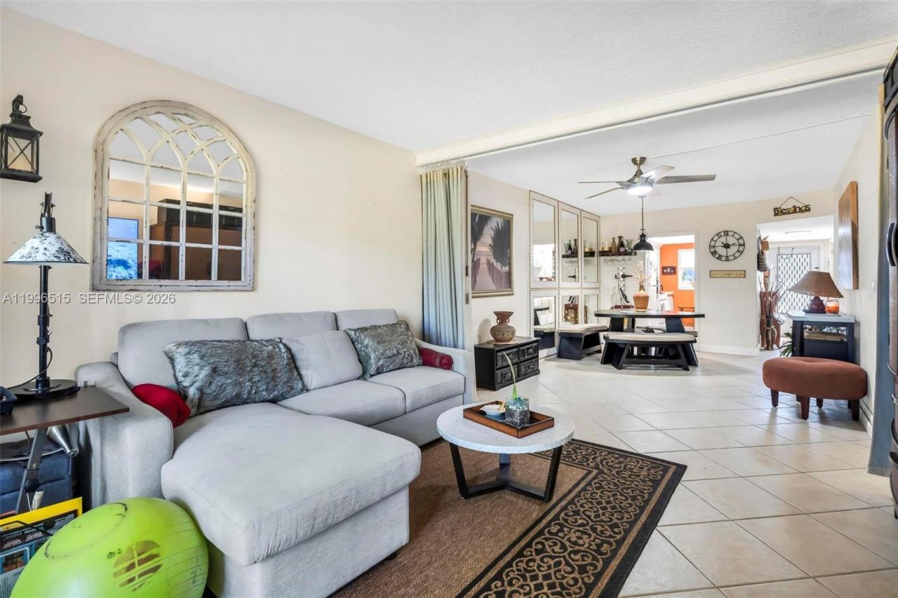 2300 SW 22nd Ave, Unit 109, Delray Beach, FL 33445 Photo