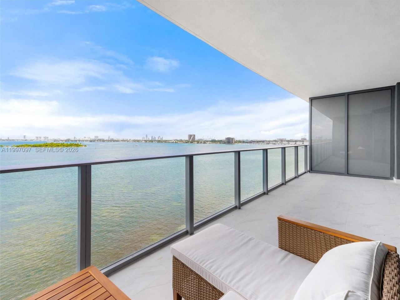 700 NE 24th St, Unit 606, Miami, FL 33137 Photo