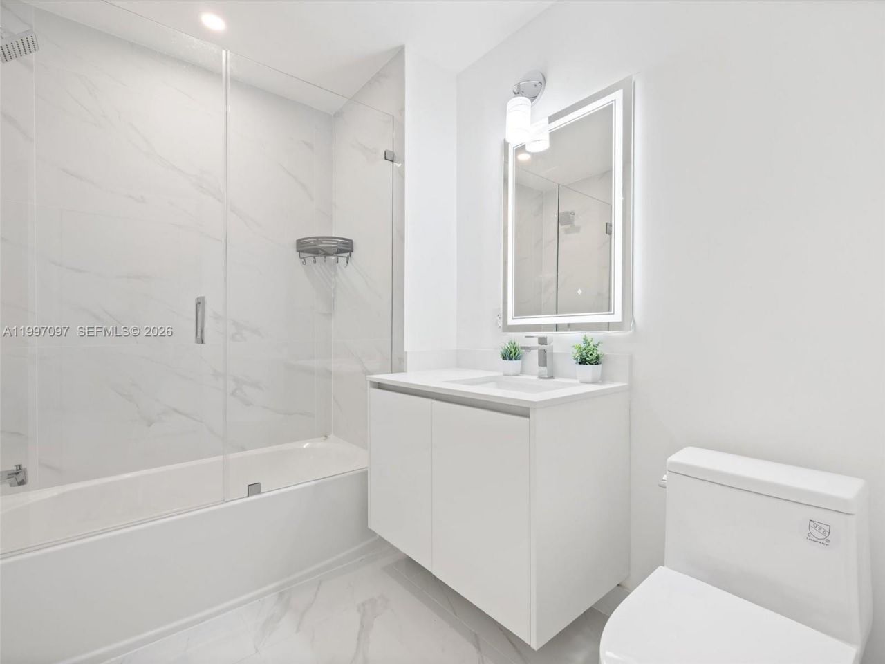 700 NE 24th St, Unit 606, Miami, FL 33137 Photo