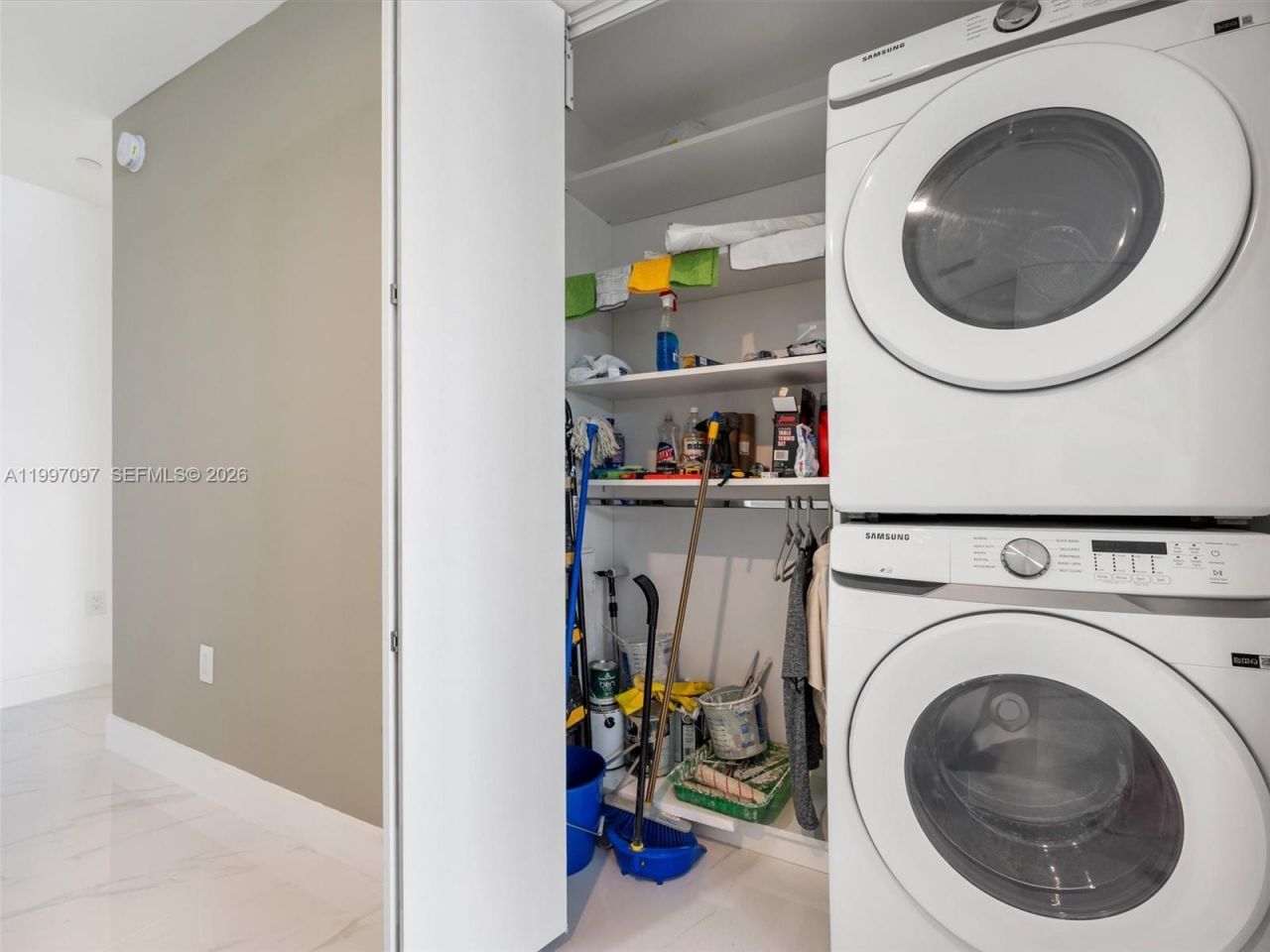 700 NE 24th St, Unit 606, Miami, FL 33137 Photo
