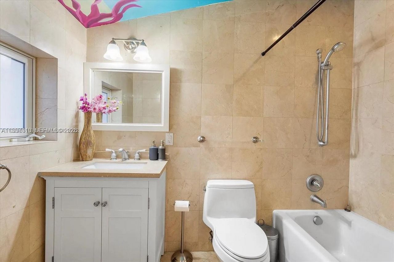 800 SW 12th, Fort Lauderdale, FL 33312 Photo