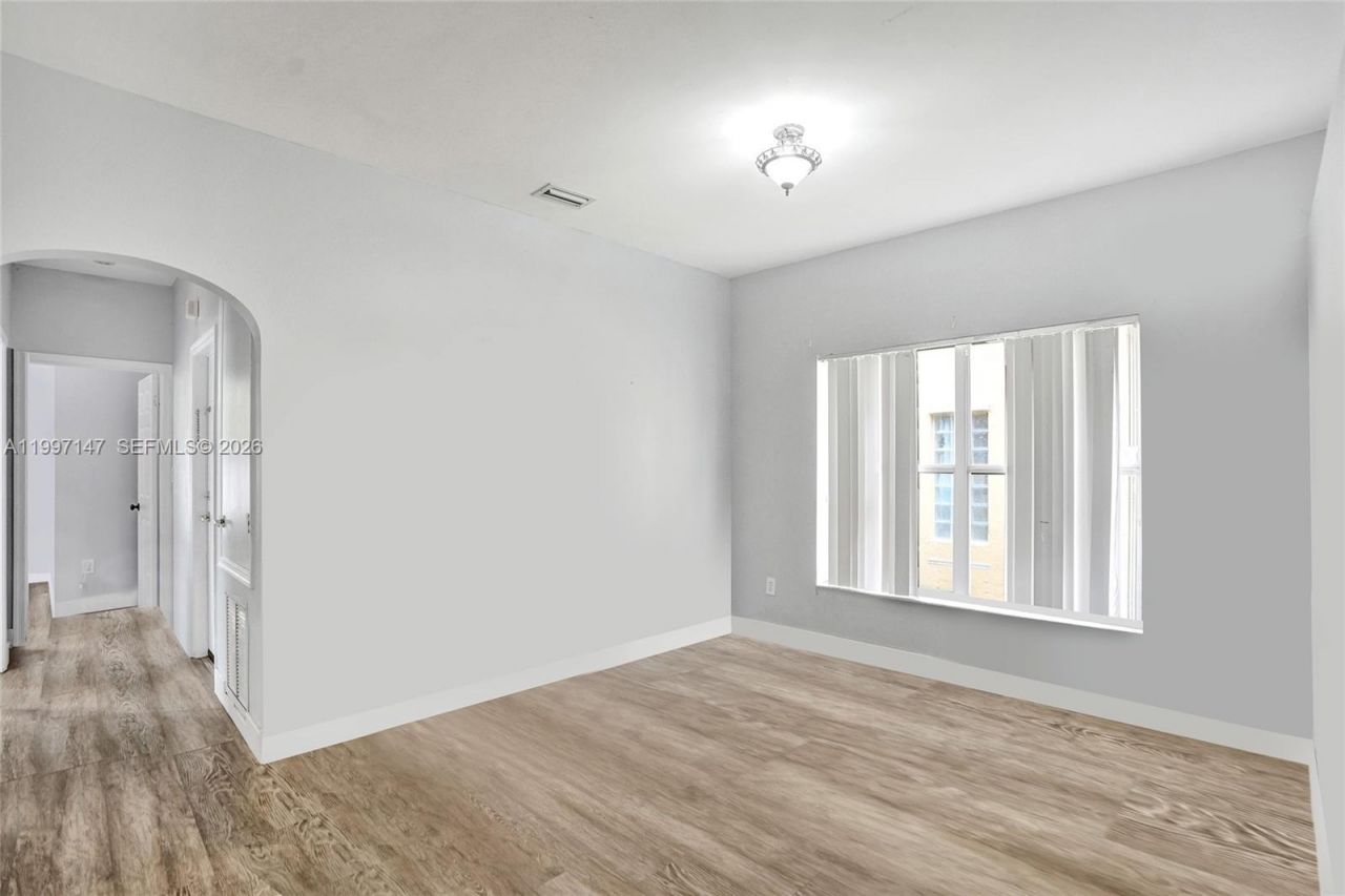 1201 NW 192nd Ln, Pembroke Pines, FL 33029 Photo