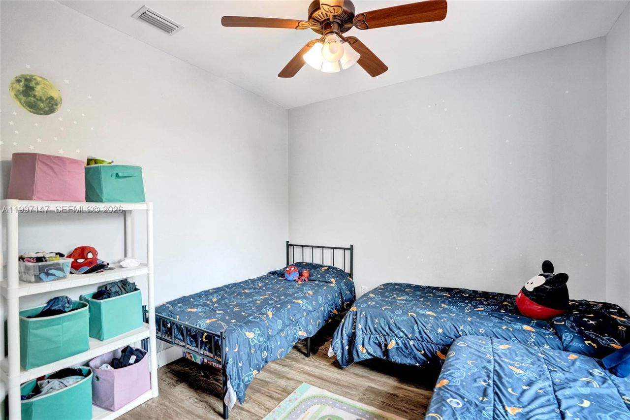 1201 NW 192nd Ln, Pembroke Pines, FL 33029 Photo