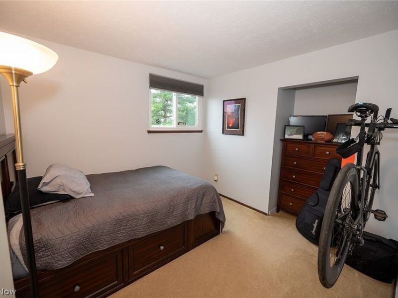 5799 Springwood Court, Mentor on the Lake, OH 44060 Photo 11