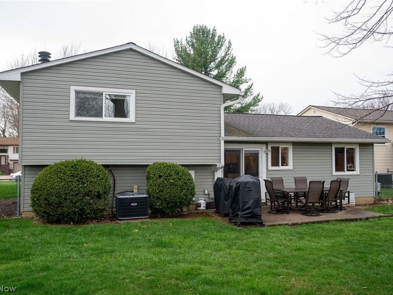 5799 Springwood Court, Mentor on the Lake, OH 44060 Photo 14