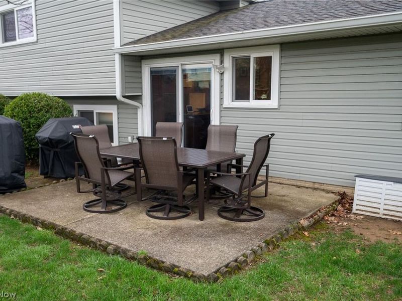 5799 Springwood Court, Mentor on the Lake, OH 44060 Photo 15