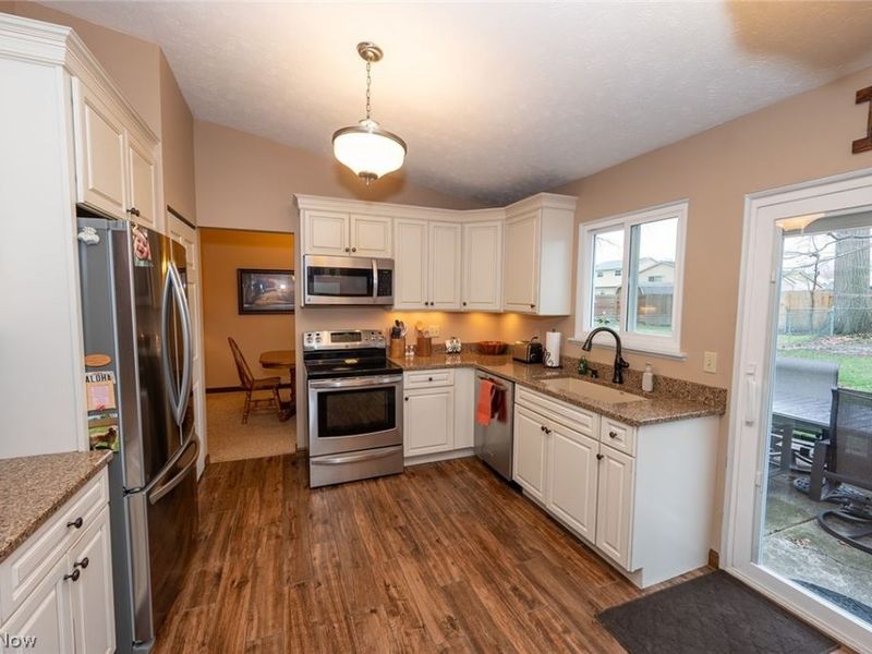 5799 Springwood Court, Mentor on the Lake, OH 44060 Photo 24