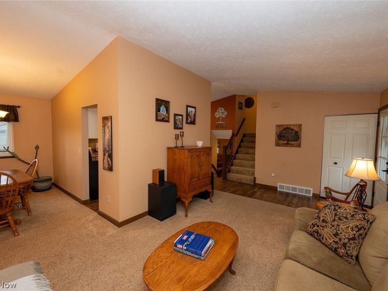 5799 Springwood Court, Mentor on the Lake, OH 44060 Photo 5