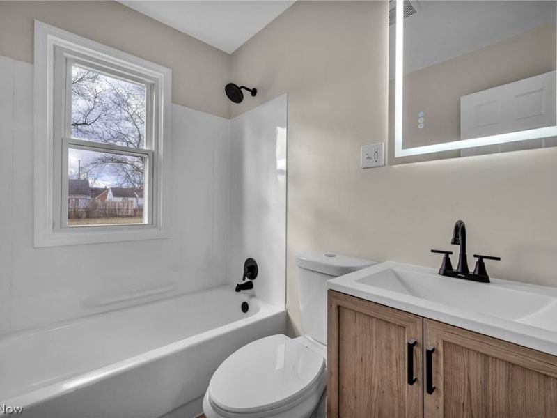 13539 Bennington Avenue, Cleveland, OH 44135 Photo 30