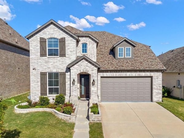 1600 Chickadee Drive, Argyle, TX 76226