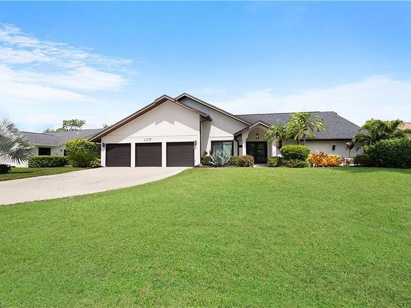 2307 Queens WAY , NAPLES, FL 34112