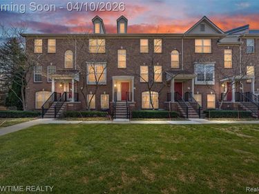 25457 Saint James, Southfield, MI 48075