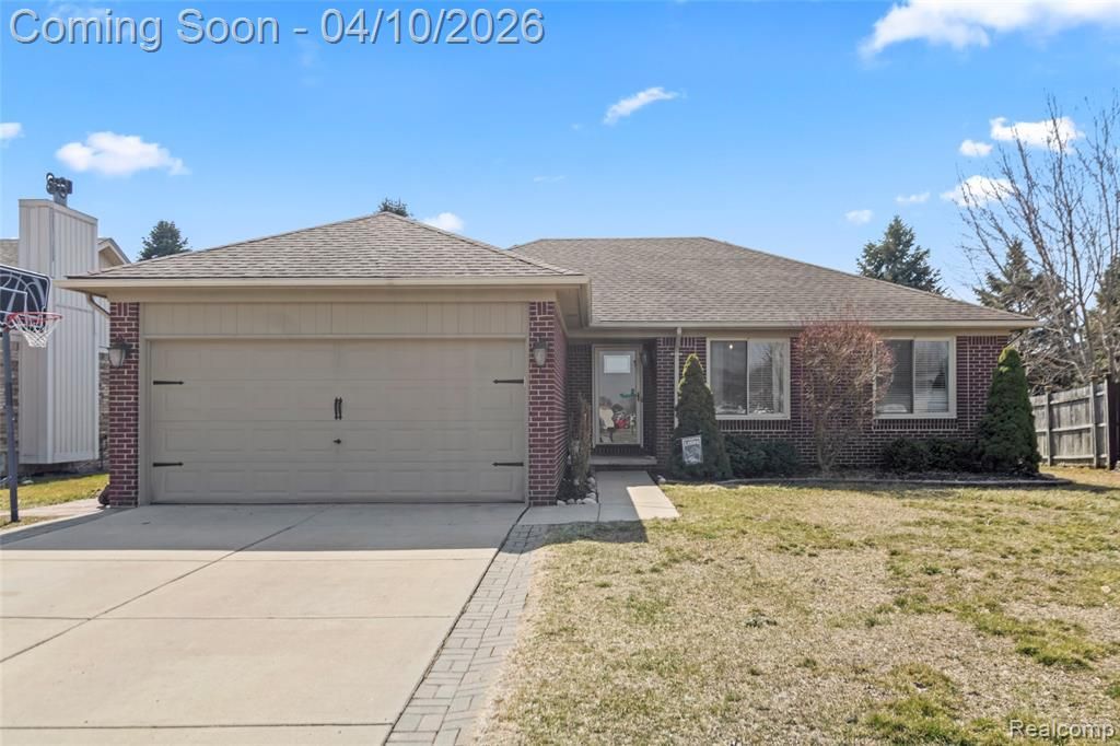 25250 Noble Drive, Chesterfield Township, MI 48051 Main Photo