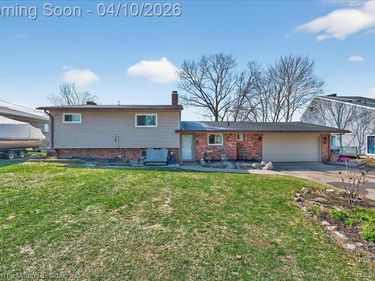2965 Barkman Drive, Waterford Twp, MI 48329