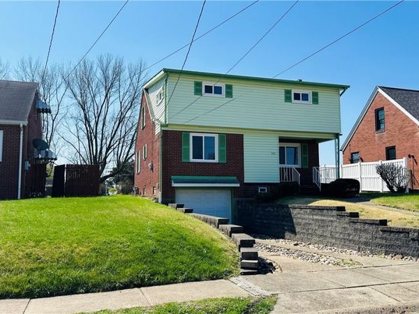 907 Jefferson Avenue, Natrona Heights, PA 15065