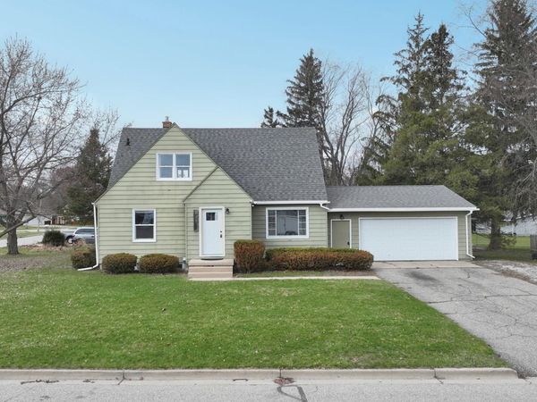 1524 Ridge, Mt Pleasant, MI 48858