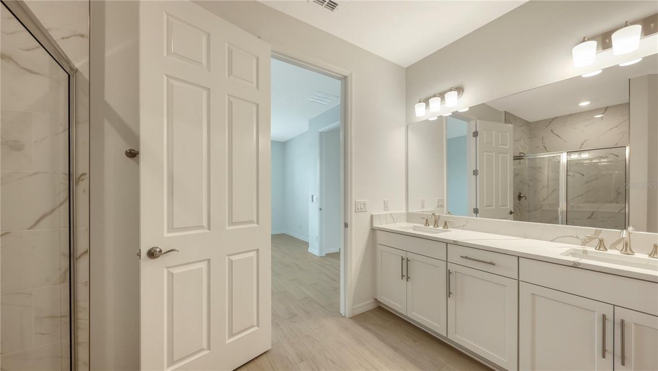 18123 Cherished Loop, Lakewood Ranch, FL 34211 Photo