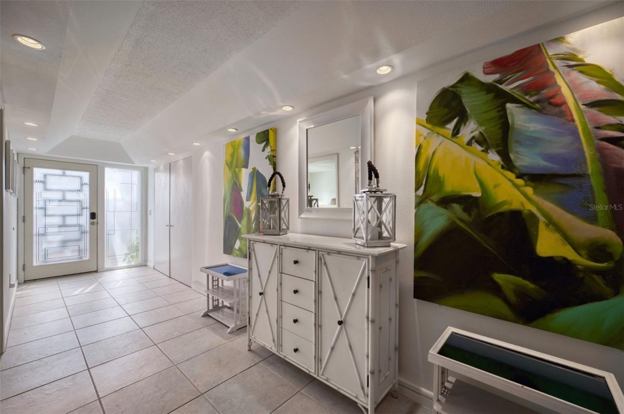 6701 Gulf Of Mexico Drive , Unit 332, Longboat Key, FL 34228 Photo