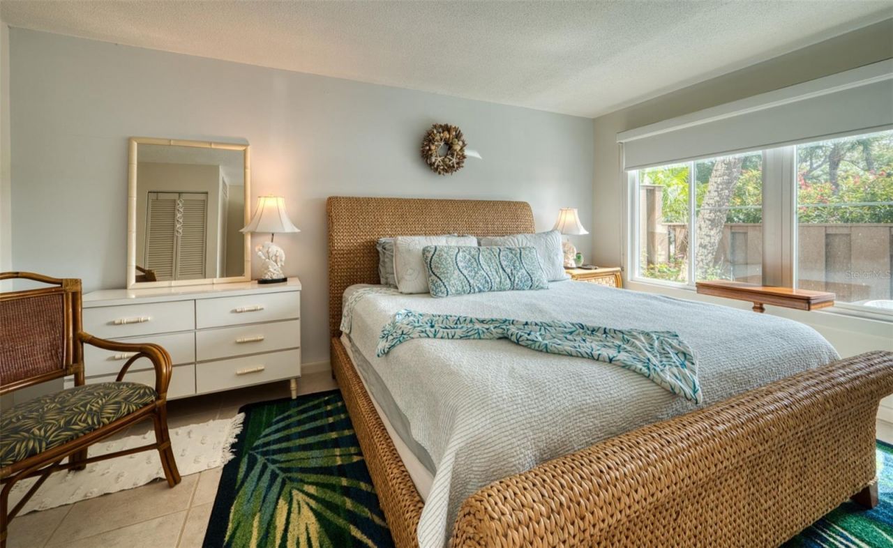 6701 Gulf Of Mexico Drive , Unit 332, Longboat Key, FL 34228 Photo