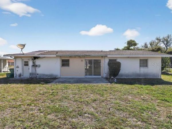 462 RIDGEWOOD STREET NW, PORT CHARLOTTE, FL 33952