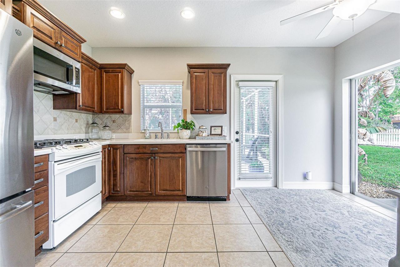 27053 Winged Elm Drive, Wesley Chapel, FL 33544 Photo