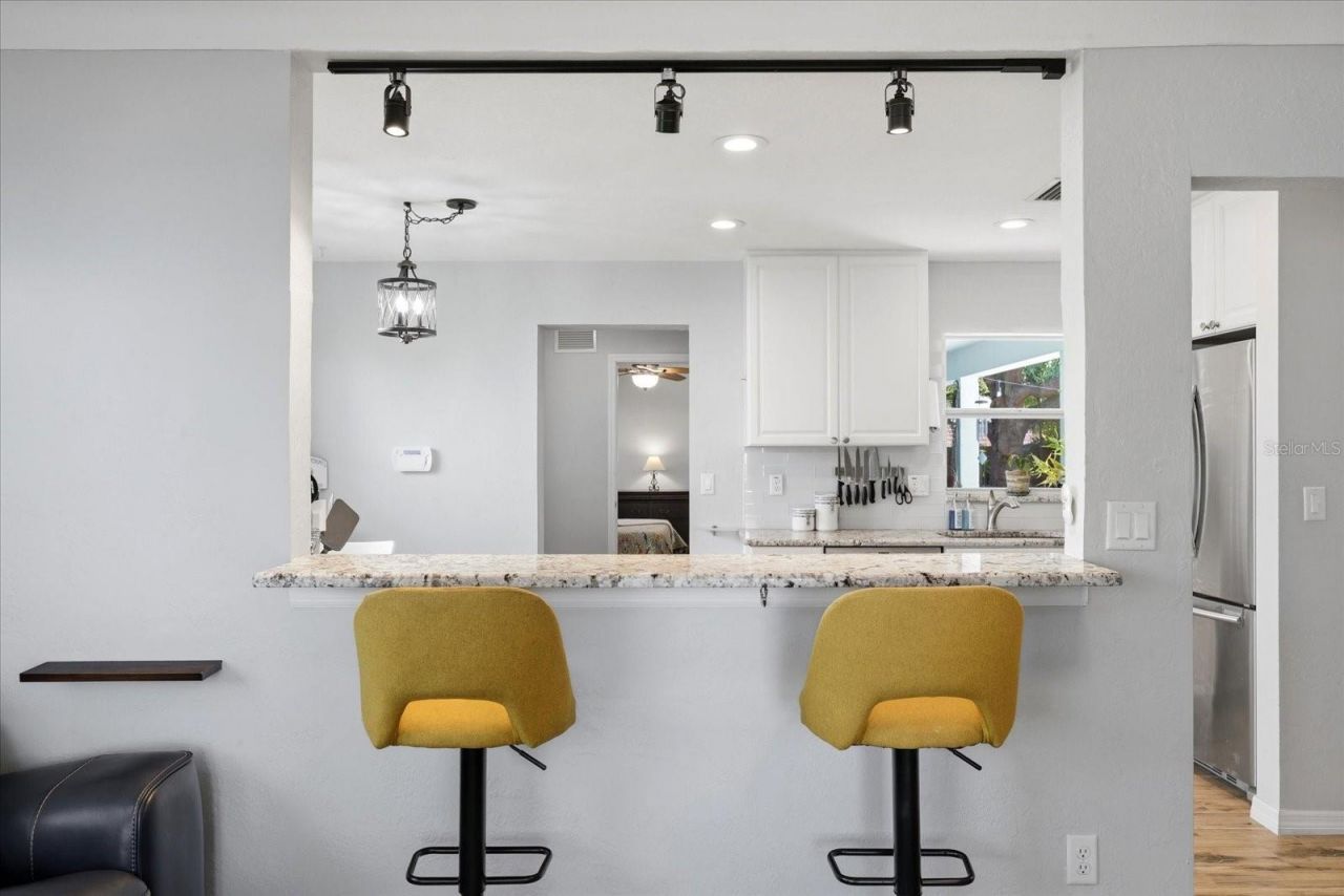 3021 10th Street N, Saint Petersburg, FL 33704 Photo