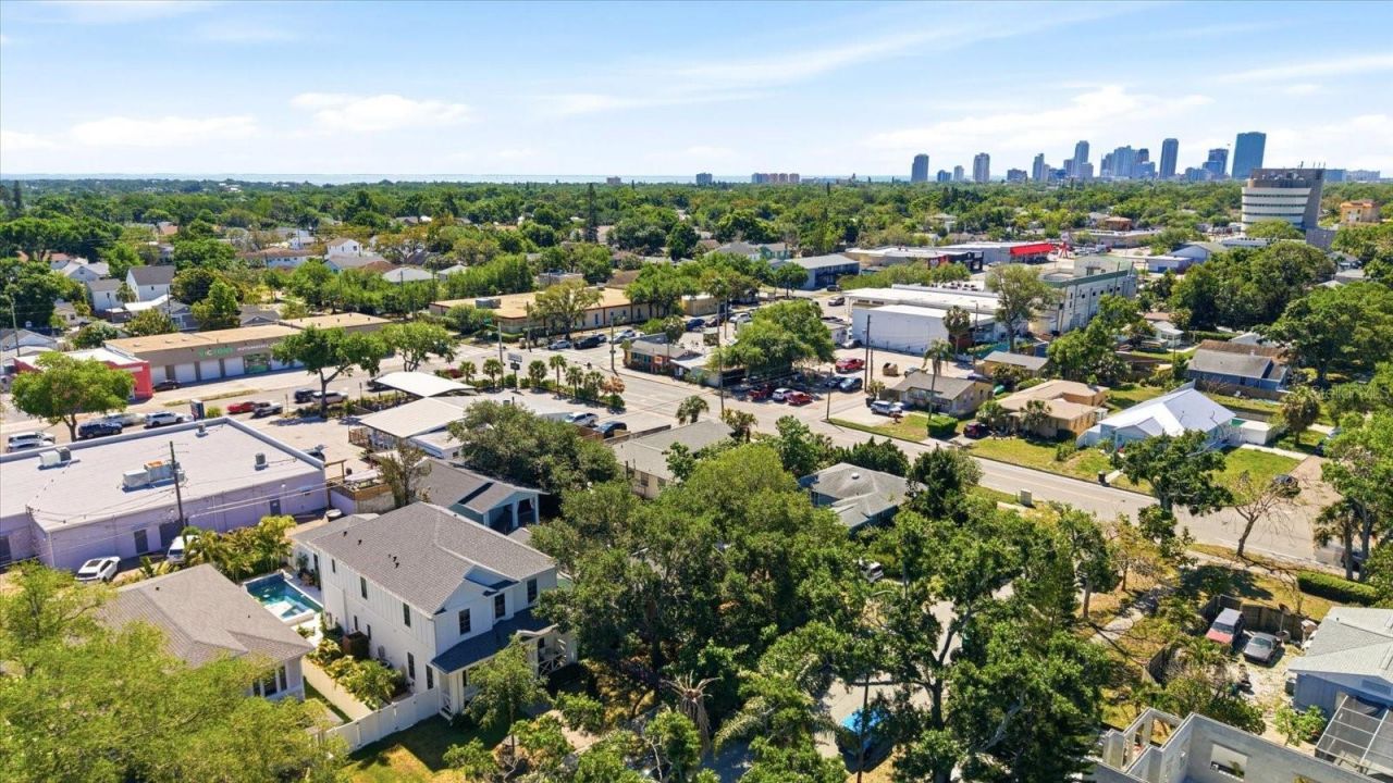 3021 10th Street N, Saint Petersburg, FL 33704 Photo