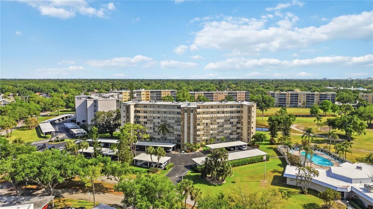 3680 Ironwood Circle, Unit 202L, Bradenton, FL 34209 Photo