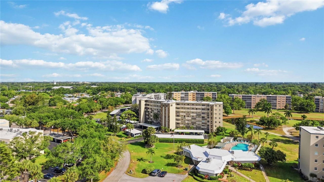 3680 Ironwood Circle, Unit 202L, Bradenton, FL 34209 Photo