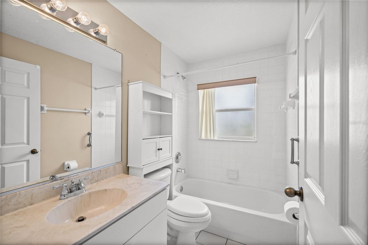 2724 Golf Lake Drive , Unit 26, Plant City, FL 33566 Photo