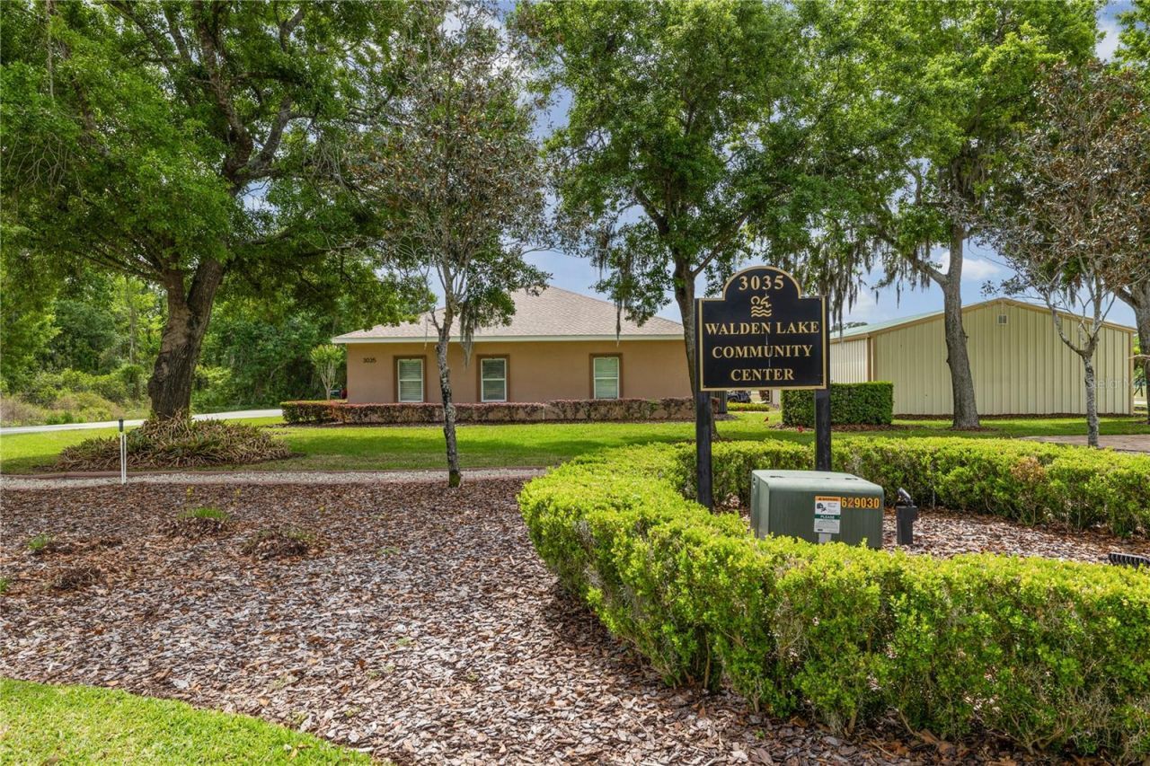 2724 Golf Lake Drive , Unit 26, Plant City, FL 33566 Photo